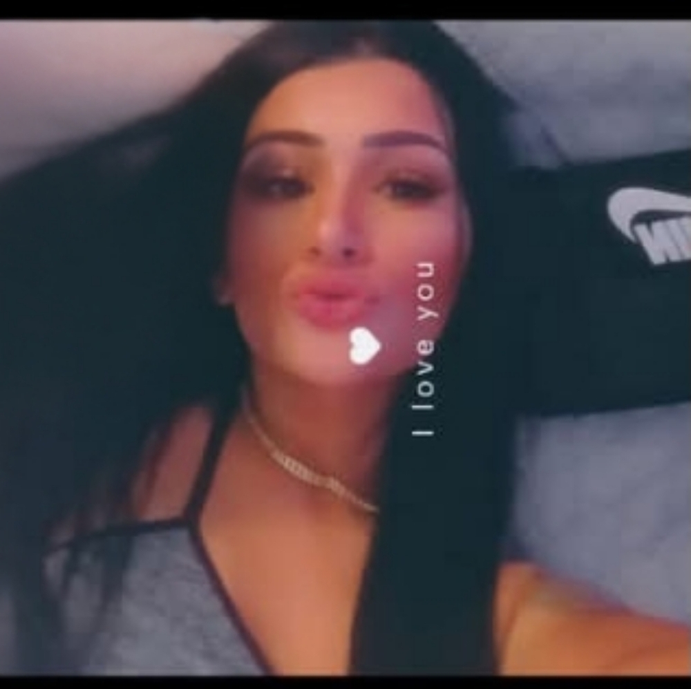 Meet your Posher, Kelsie